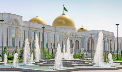 Туркменистан получает поздравления по случаю 34-й годовщины независимости