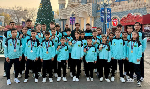 Туркменские каратисты завоевали 18 медалей на Чемпионате Азии в Ташкенте