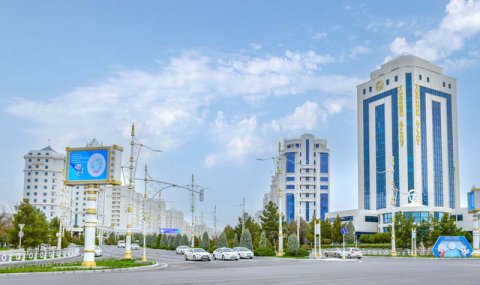 Баннеры украсили Ашхабад перед встречей «Аркадага» с «Аль-Насром»