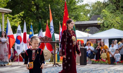 Туркменистан участвовал в Фестивале азиатской культуры в Бухаресте