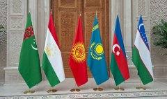 Президент Туркменистана акцентирует внимание на сплоченности стран региона