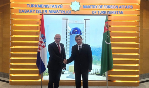 В Ашхабаде прошли переговоры глав МИД Туркменистана и Хорватии