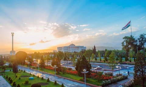 Начался рабочий визит Президента Туркменистана в Таджикистан