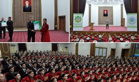 В энергетическом ВУЗе Туркменистана прошла церемония награждения студентов