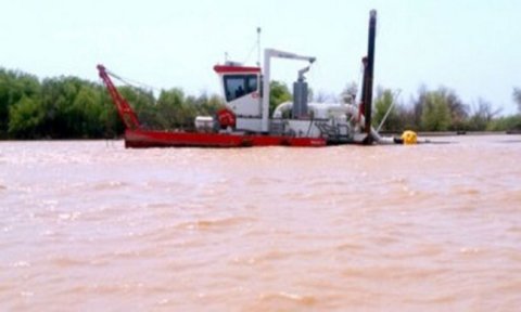 В Дашогузском велаяте продолжается работа по очистке водоёмов