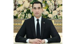 Сердар Бердымухамедов направил поздравления Президенту Португалии