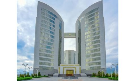 В Туркменистане утверждены новые правила финансовой отчетности