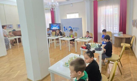 В Ашхабаде отметили Международный день шахмат в Русском доме