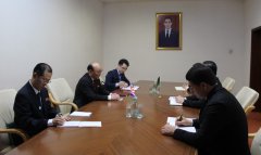 В Меджлисе Туркменистана встретились с послом КНДР в РФ