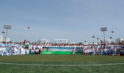 В Ашхабаде прошел фестиваль женского футбола