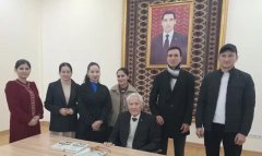 В Ашхабаде состоялась встреча молодых поэтов и журналистов