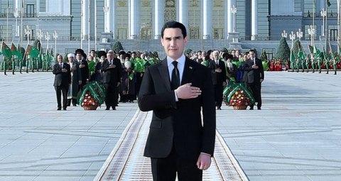 Сердар Бердымухамедов принял участие в праздничных мероприятиях
