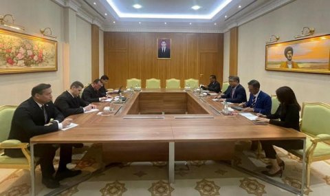 Туркменистан и PETRONAS укрепляют партнерство в энергетике