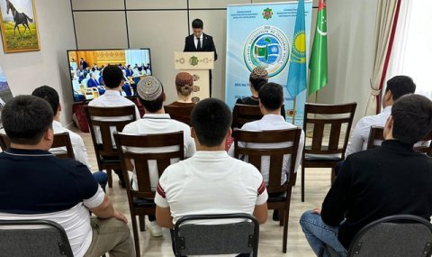 Консульство Туркменистана в Актау провело мероприятие к 30-летию нейтралитета