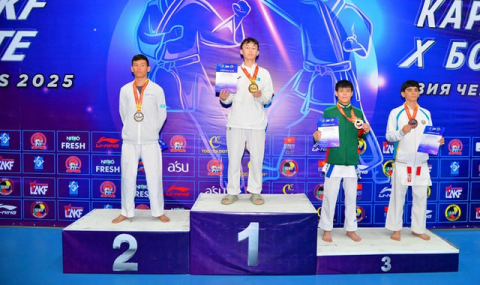 Туркменские спортсмены успешно выступили на чемпионате ЦА по карате в Бишкеке