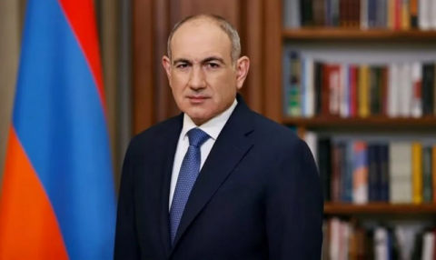 Никол Пашинян поздравил Сердара Бердымухамедова с Днём независимости