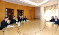 Рашид Мередов встретился с послом Ирана в Туркменистане