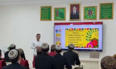 В языковом вузе Туркменистана обсудили испанское наследие в культуре США