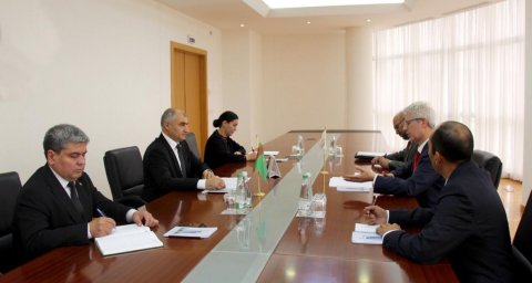 Замглавы МИД Туркменистана провел встречу с послом Республики Кипр