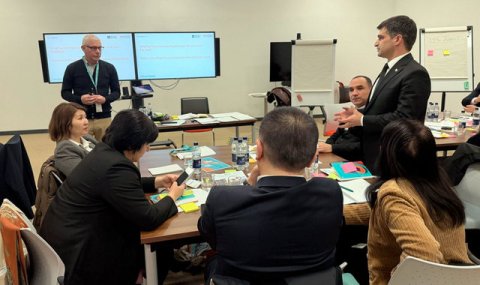 Учебный визит делегации Туркменистана в Кембридж продолжается