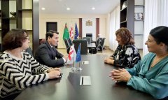 Посол Туркменистана и ректор Сухумского госуниверситета обсудили сотрудничество