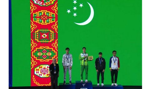 Туркменские кикбоксеры взяли 2 золота и 1 бронзу в Абу-Даби