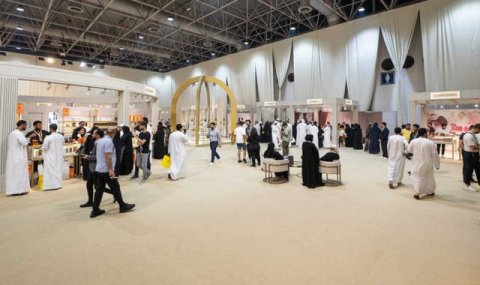 Туркменская делегация представила страну на парфюмерной выставке в Шардже