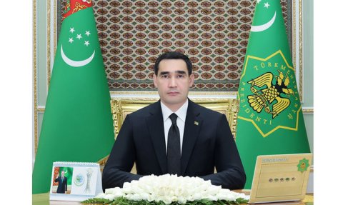 Президент Туркменистана акцентировал внимание на аграрных задачах сезона