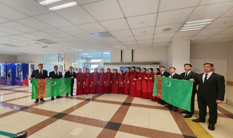 Туркменские студенты отличились на Универсиаде МГУ по лингвистике