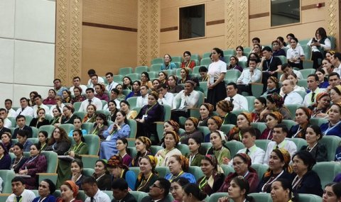 В Ашхабаде стартовала международная конференция TESOL