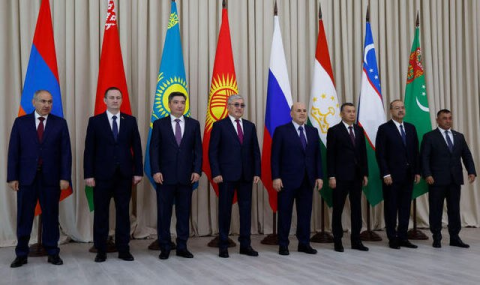 Туркменистан озвучил экологические приоритеты на форуме в Алтае