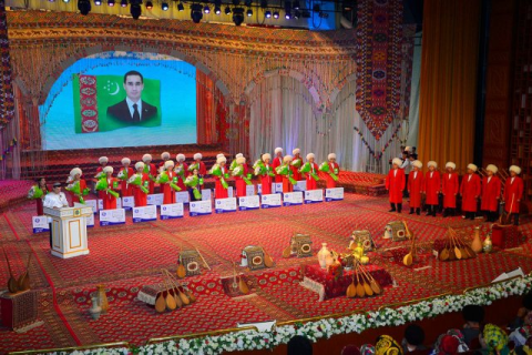 В Ашхабаде прошел финал конкурса «Играй, бахши!»