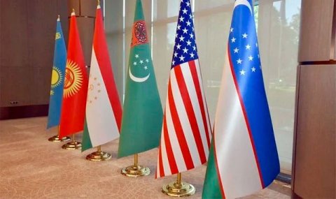 Туркменистан продемонстрировал достижения на бизнес-форуме «С5+1»