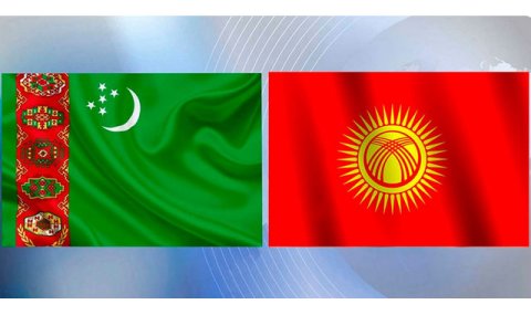 Министр образования Туркменистана встретился с послом Кыргызстана