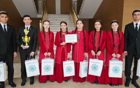 Интеллектуальная игра объединила студентов из 17 ВУЗов Туркменистана