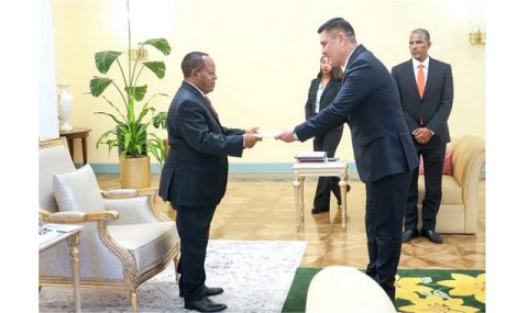 Посол Туркменистана вручил верительные грамоты Президенту Эфиопии