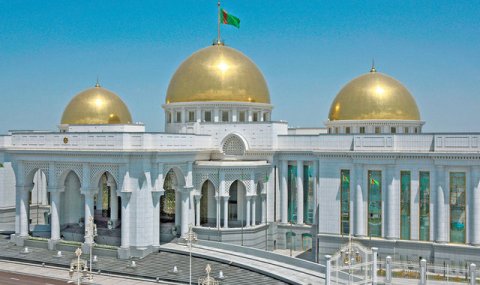 Премьер-министр Грузии поздравил Президента Туркменистана с праздником Новруз