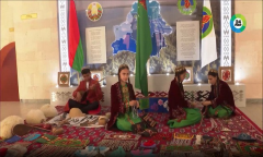 Школьники из Туркменистана представили культуру на форуме в Беларуси
