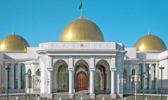 Президент Туркменистана подписал указы о награждении военнослужащих