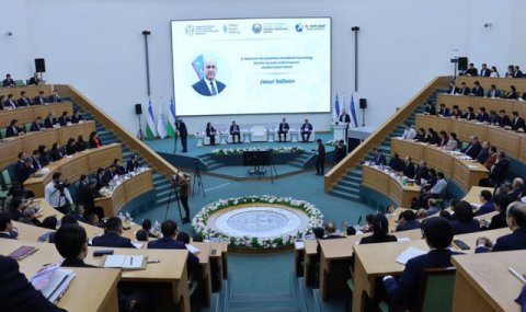 Туркменистан участвовал в конференции по госуправлению в Ташкенте