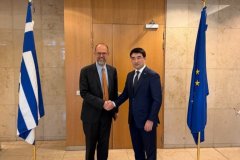 Посол Туркменистана встретился с постпредом Греции при ЕС