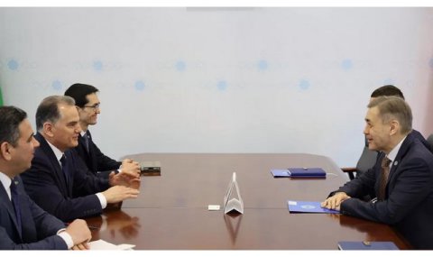 Посол Туркменистана в КНР встретился с Генеральным секретарем ШОС